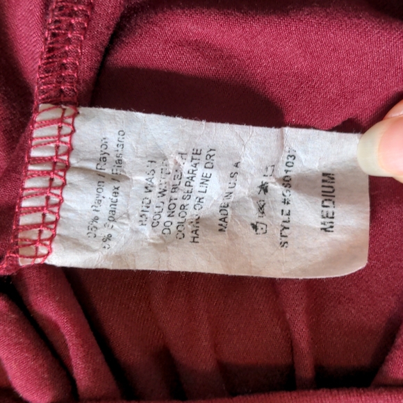 NWOT Off the shoulder ruffle sleeve bodycon dress - Picture 7 of 7